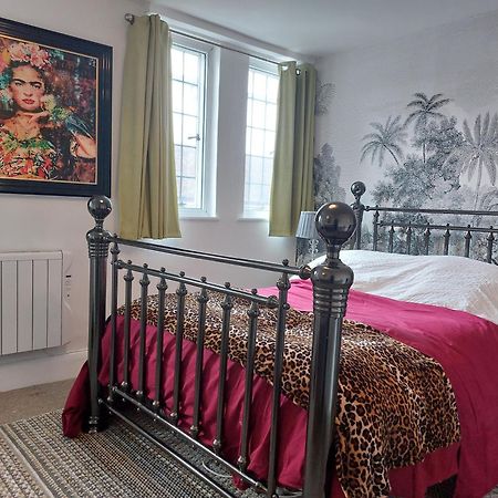 סטרטפורד-אפון-אבון The Gallery Appartment With Parking מראה חיצוני תמונה